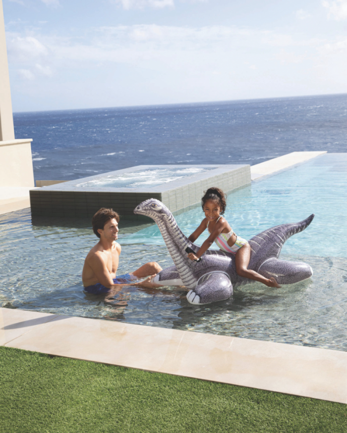 Brontosaurus Ride-on Inflatable Pool Float - Image 4
