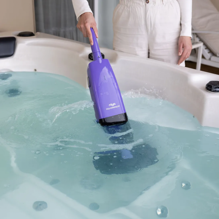 Niya Aquasweep S1 Maytronics Cordless Pool Vacuum - Image 5